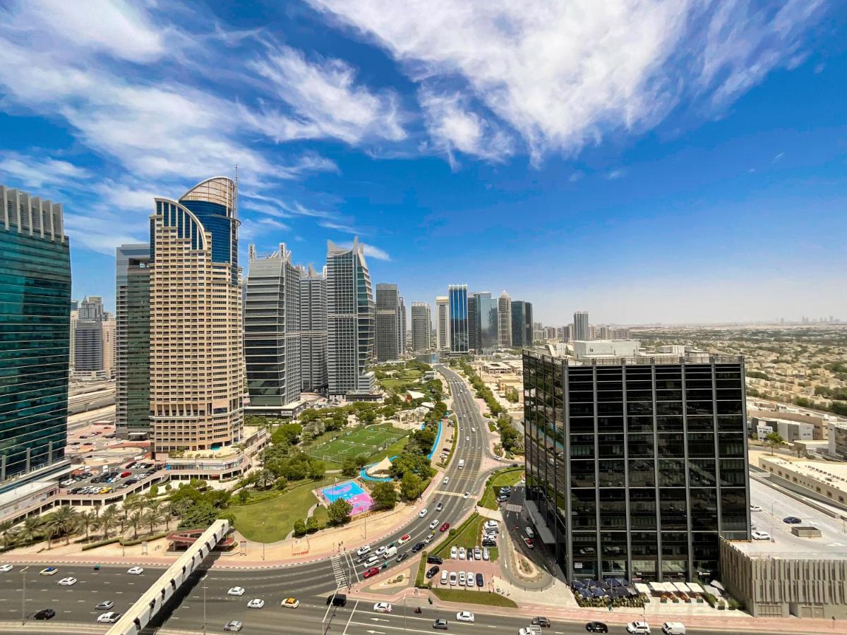 Higuests - Modern Studio With Incredible City Skyline View Dubai Esterno foto