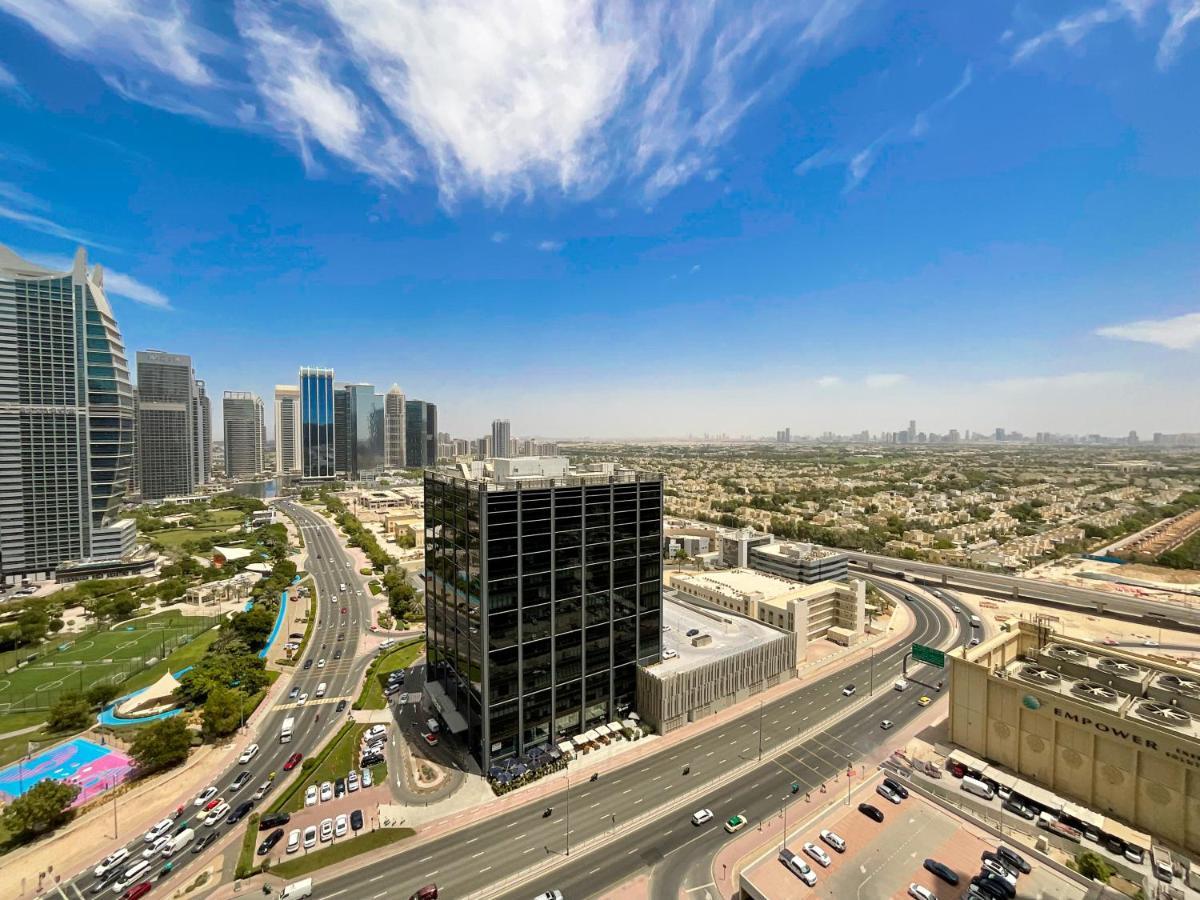 Higuests - Modern Studio With Incredible City Skyline View Dubai Esterno foto